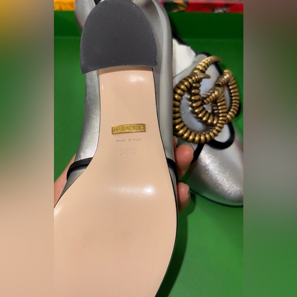 Silver gold Gucci Raso seta heels - Picture 2 of 7